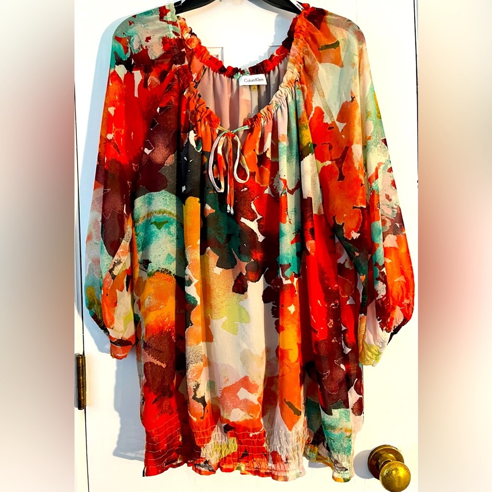 CALVIN KLEIN Women's Vibrant Watercolor Tie-Front Pullover Blouse. Size: XL